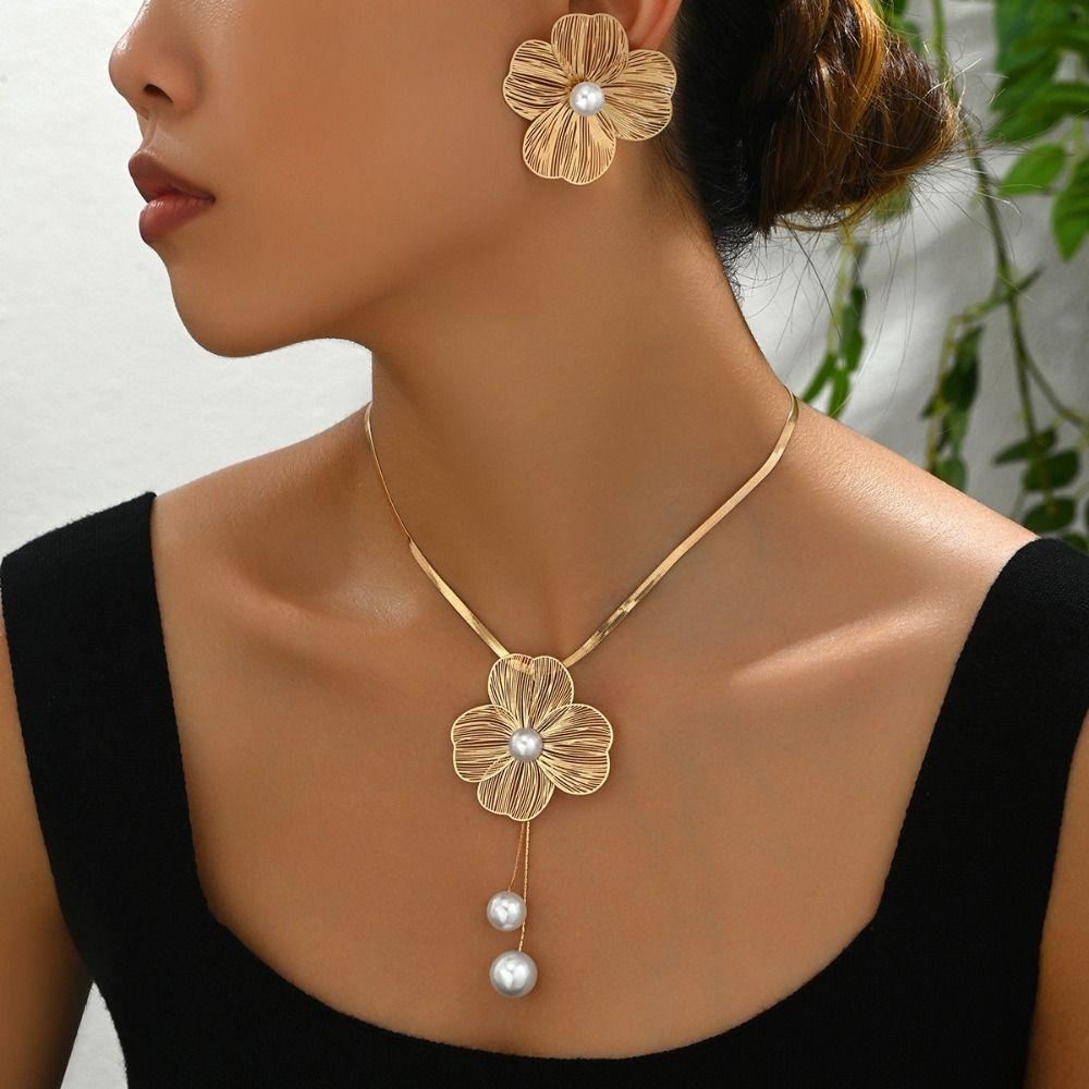 Copper Petal Earrings Necklace Suit Pearl Pendant Women Jewelry Suit Sweet Flower Jewelry Set  Gift