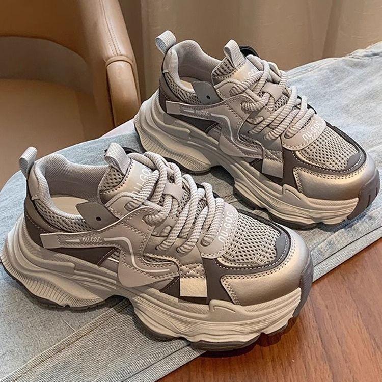 Thick Soled Dad Shoes for Women 2025 Spring New Retro Height Increasing Mesh Explosive Street Hot Casual and Eye-catching Small Sports Shoes