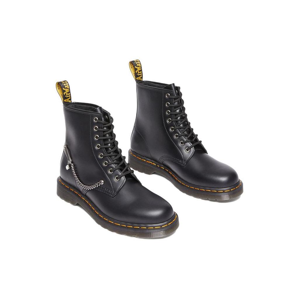 Dr. Martens 1460 Leather Metal Chain Short Boots Unisex boots Black 28016001