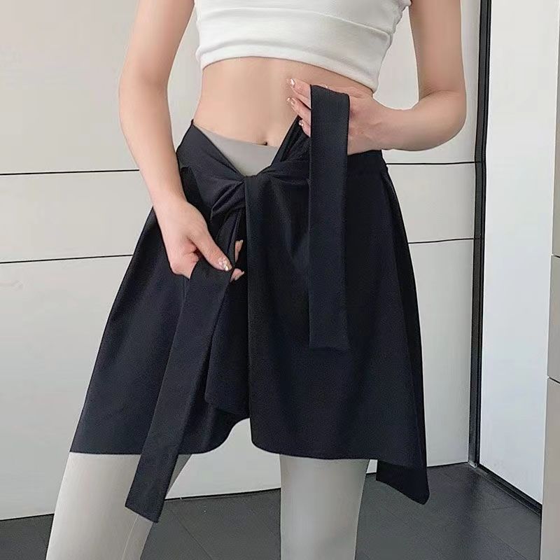 

Спортивное короткое платье Женское Прикрывающее бедра Защищающее от просвечивания Альпинизм Однотонное До половины тела Юбка для тенниса Повседневное Летнее Бег Фитнес Йога Black All yards