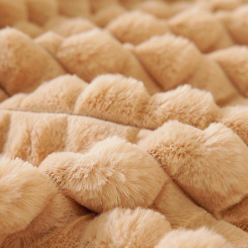 Rabbit Plush Sofa Cushion, Winter Light Luxury Plush Sofa Cover, Full Cover Scarf Cover, Universal Cushion, Non-slip Cover Towel