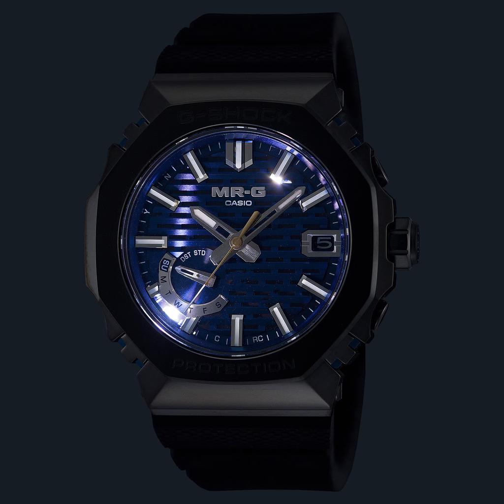 CASIO 200m Waterproof Solar Quartz Movement Resin Strap Watch Unisex Blue Dial MRG-B2100R-2A