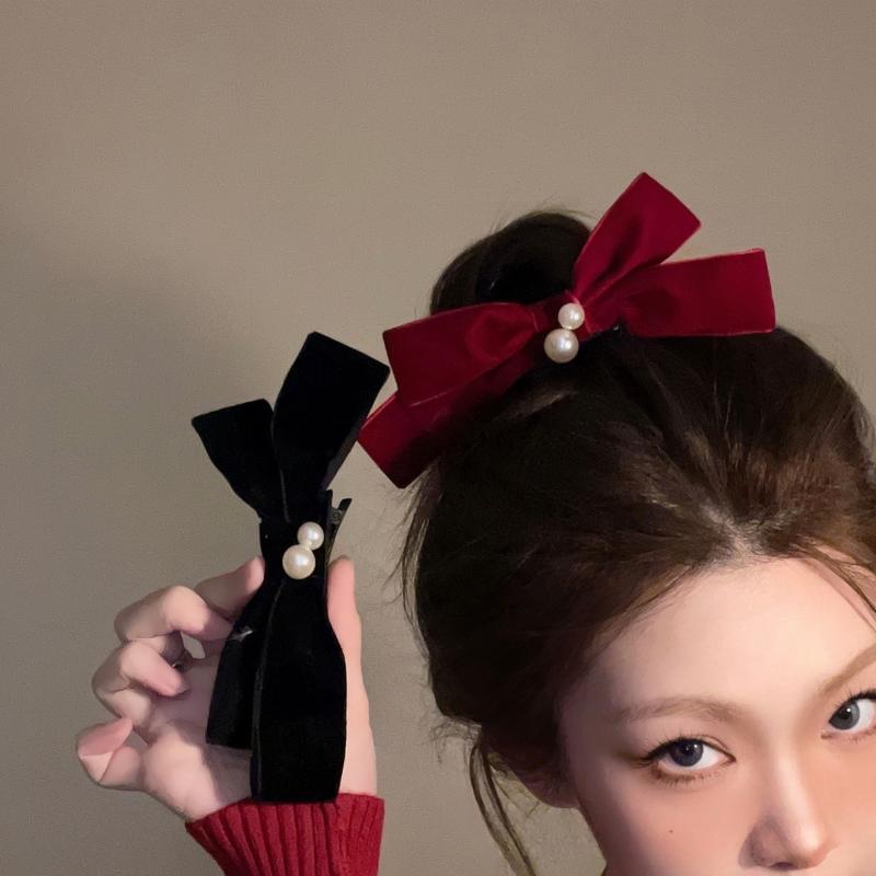 2Pcs Graceful Retro Black/Red Velvet Bow Clip Elegant Two-Piece School Party Duckbill Clip For All Seasons Hair Accessories