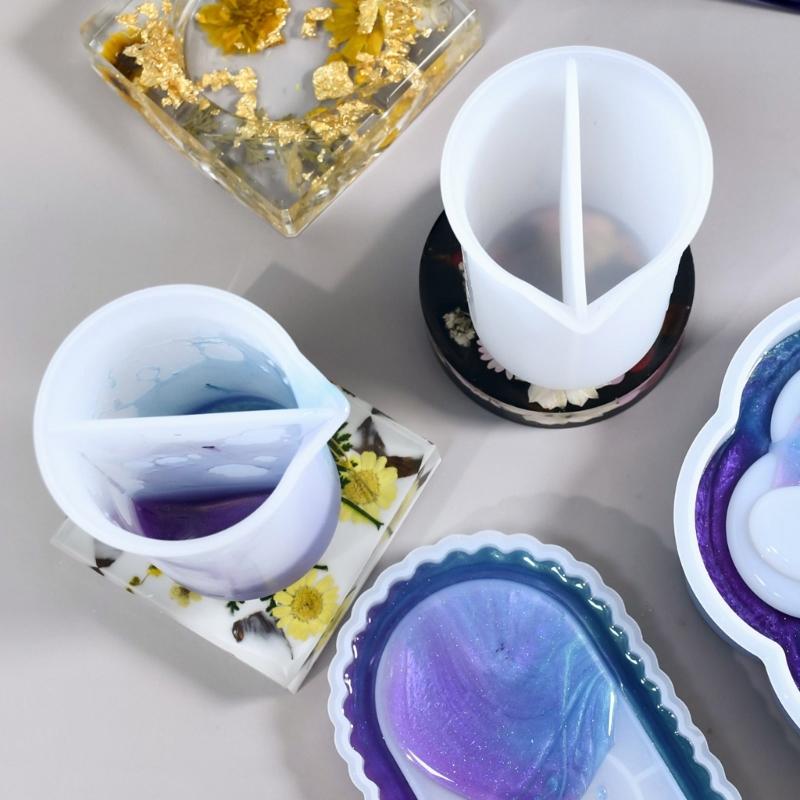Multipurpose 120ml Silicone Measuring Cups Accessory for Epoxy Resin and Paint Mixing Sturdy and Flexible Designs