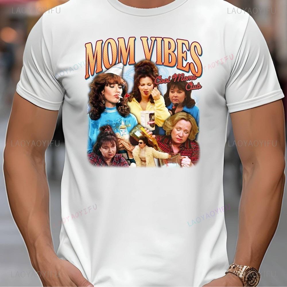 

Новое поступление VIBES SITCOM MOMS Новинка Футболки с принтом Мода Повседневная Уличная одежда Хип-хоп Хипстер Свободный О-образный вырез Горячая распродажа Топы Футболки 4XL