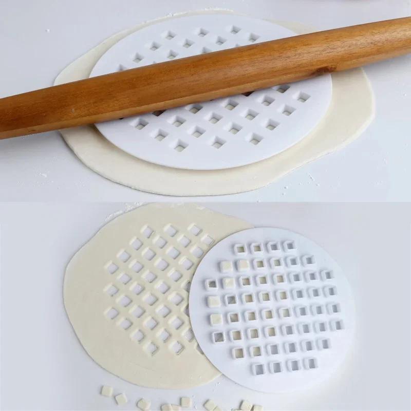 Apple Pie Cutting Die Tool Non Stick Pizza Baking Tray Round Biscuit Mold Skin Decoration Household Dumplings Mold Circular