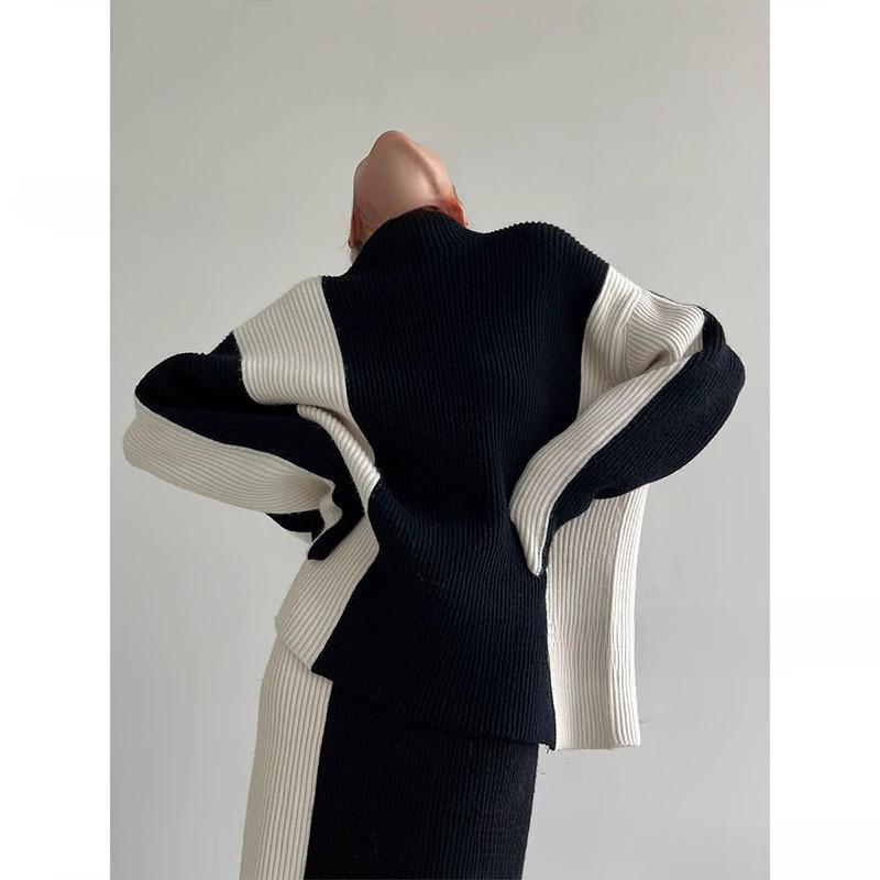 Design Sense of Niche High Neck Sweater Women Fashion Two-piece Autumn and Winter Color Collision Knitting Suit High Waist Half-body Skirt