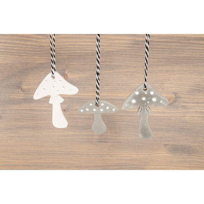 Silicone Mold - Mushrooms, Pumpkins and Leaves - 7 Shapes