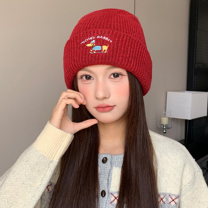 

Autumn and winter double layer thickened warm cute puppy embroidery knitted beanie girl 56-62cm (double layer)