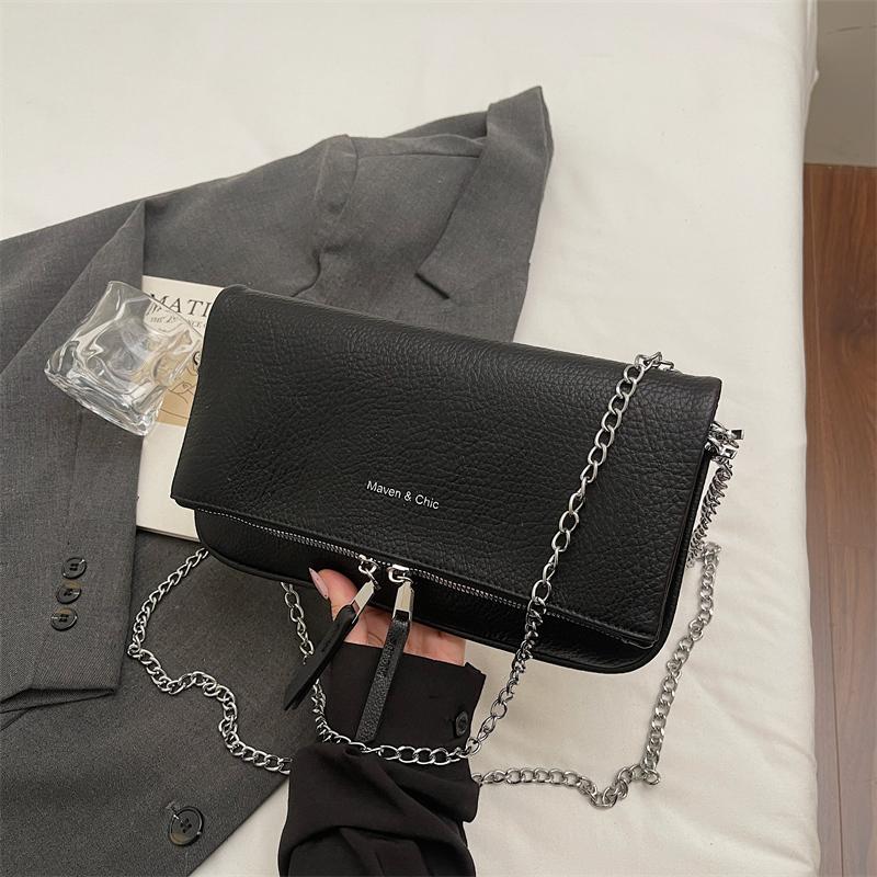 Underarm Chain Women'S Small Shoulder Bag Ladies Simple Solid Color Exquisite Women'S Versatile Casual Crossbody Bags Purse