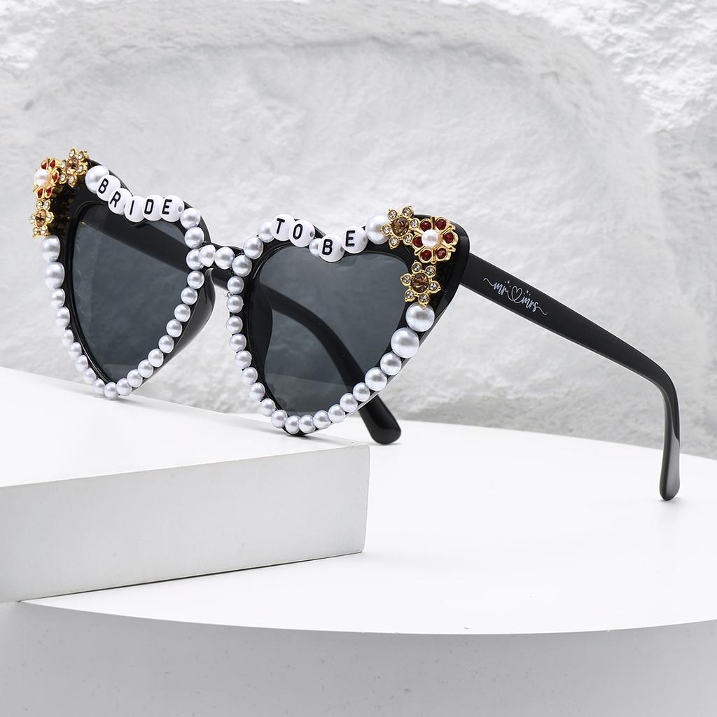 1pc New Cross-border Framed with Letters Glasses Personality Holiday Atmosphere Photo Modeling Trend WOMEN'S GLASSES