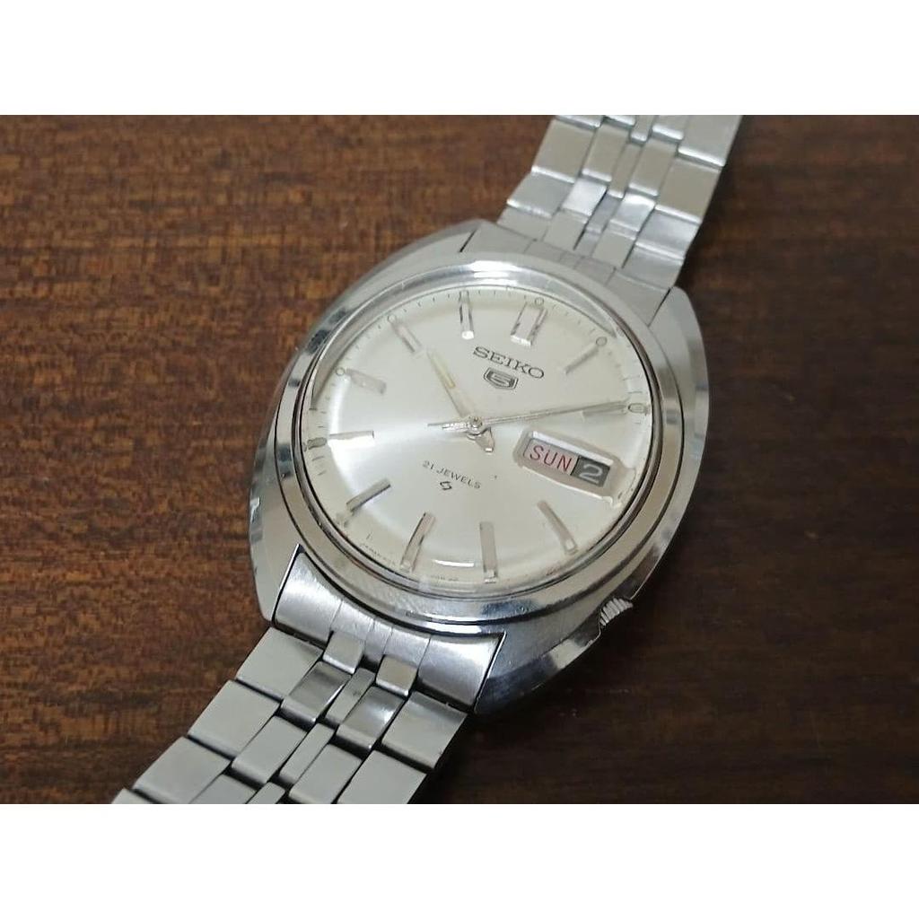 Used 1967 Working SEIKO 5 21 Jewels Automatic Made in Japan Vintage
