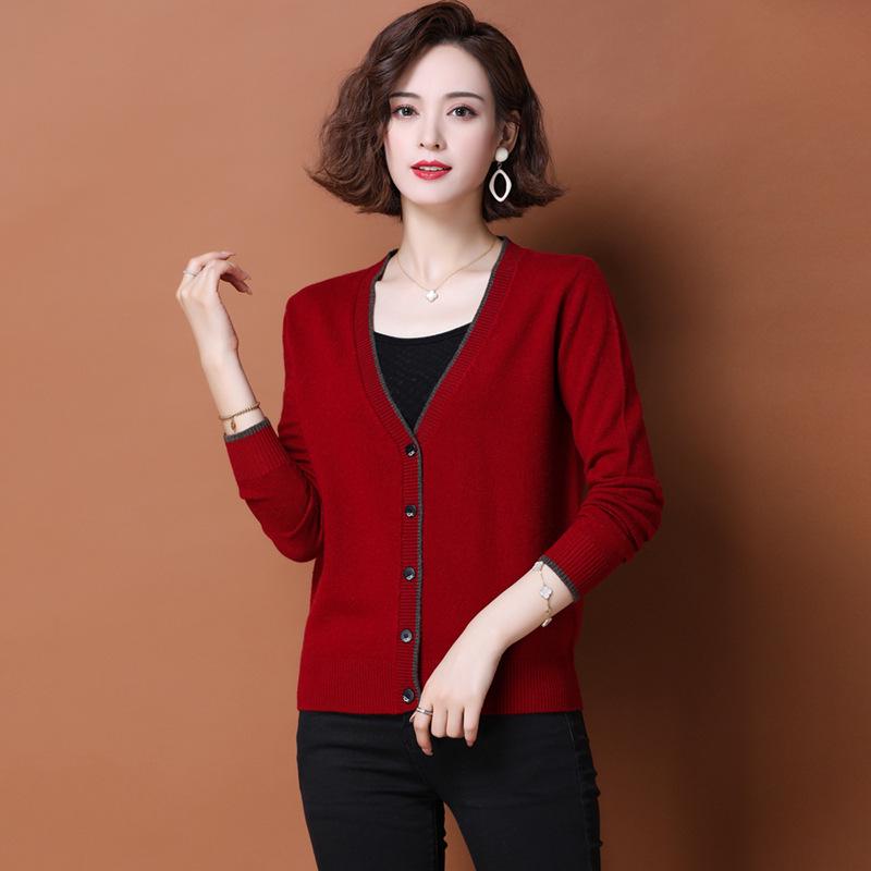 Women's Autumn V-neck Knitted Cardigan: Temperament Slimming Long Sleeve Wool Coat