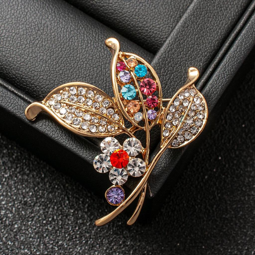 Elegant Rhinestone Flower Bouquet Lapel Pin