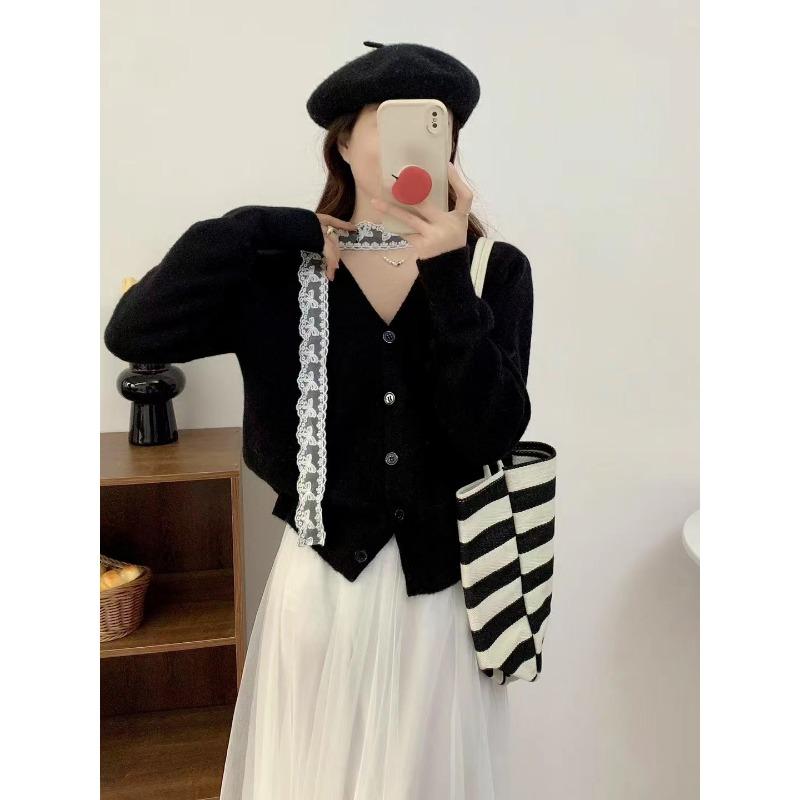 

Весна и Осень Новая Мода Кружевная Лента Вязаный Кардиган Женский Дизайнерский Смысл Длинный Рукав Одинарная Застежка Свитер Куртка Тренд one size fits all