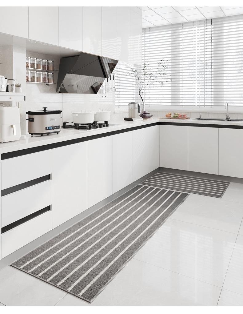 Absorbent Non-slip Striped Floor Mat for Kitchen, Bathroom, and Entryway
