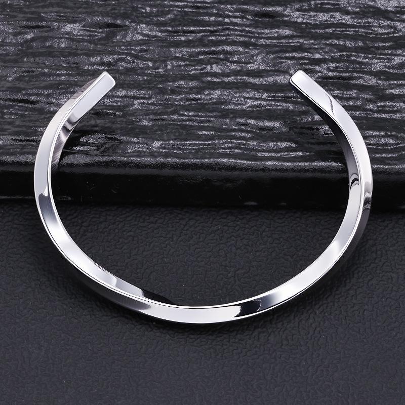 Half-Open Bamboo Joint Mobius Strip Bracelet, Stainless Steel Fashion Wristband for Women
