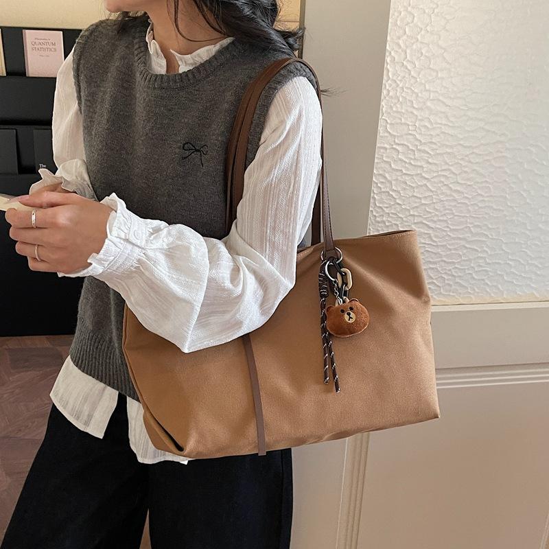 New Women Shoulder Bags Lazy Style Canvas Comfortable and Versatile Texture Tote Bag Lightweight Large Capacity Commuter Bag