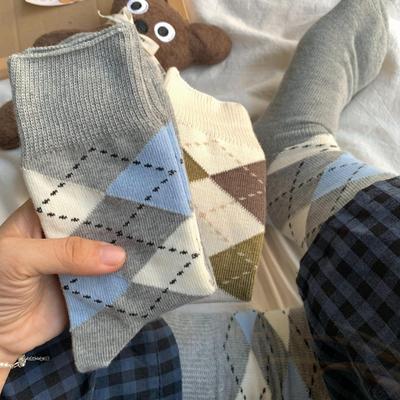Socks Autumn Color Rhombus Retro Medium Tube Socks Tide Korean College Simple Wind Stacking Socks