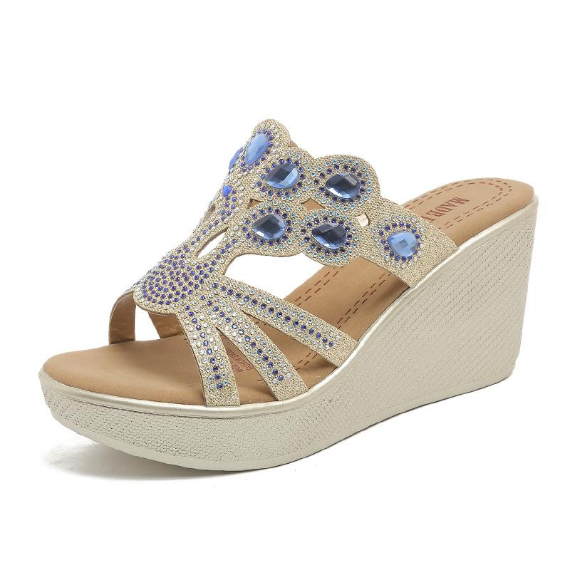 

Mom slope heel cool slippers women s 2025 spring and summer new Roman style open-toed rhinestone muffin bottom high-heeled slippers 43 синий