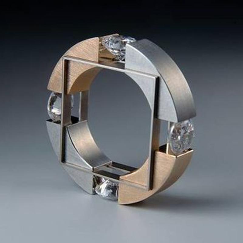 Creative Silver Color Rhinestone Finger Ring for Women Men Personality Wedding Ring Two-tone Square Zircon Hip Pop Ring Jewelry
