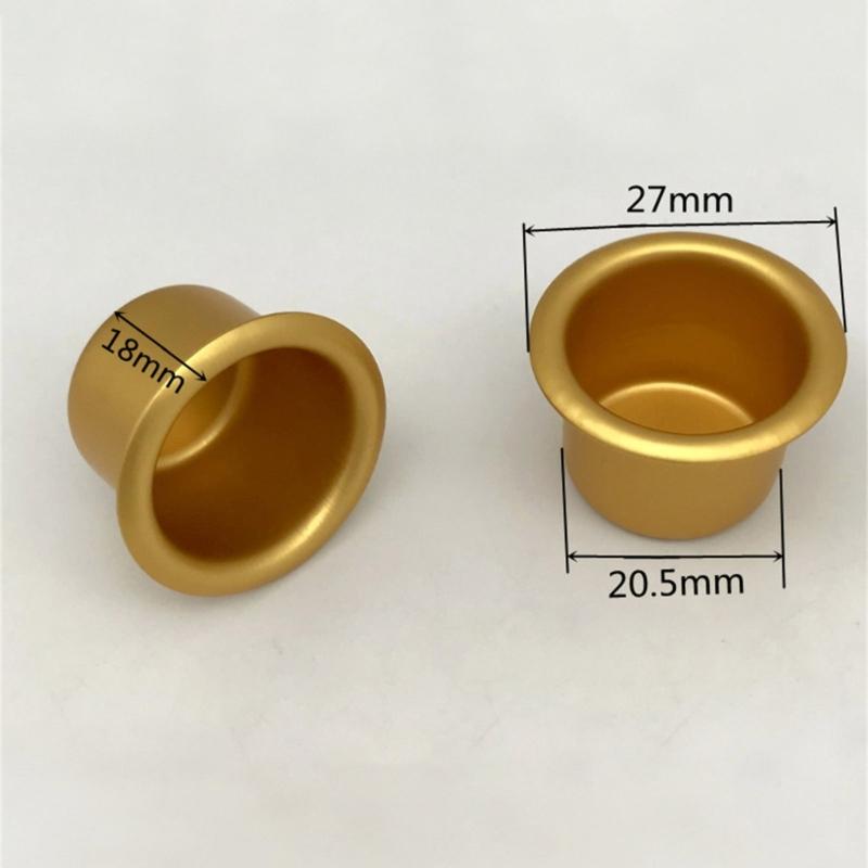 Festliche Goldene Aluminium Kerzenbecher Kerzenständer Einsätze Halter Tropfschalen Sicher für Zuhause Feiertags-Party Dekoration