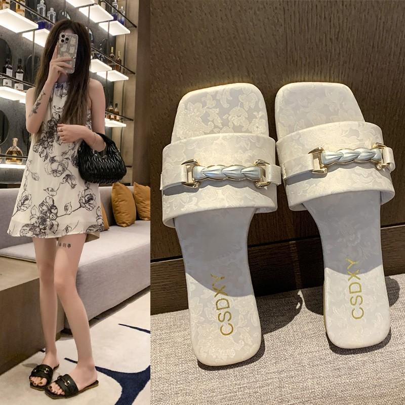 

Fashion Luxury Summer Slippers for Women Flat Outdoor Trendy Beach Sandals Women s Flip Flops Brand Design Slippers for Women Plus Size 35 серебряный