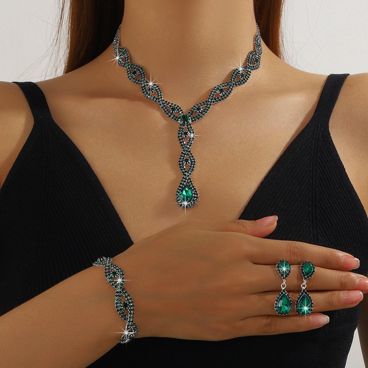 

Изумрудный Роскошный Страз Красивое Ожерелье Серьги Браслет Набор