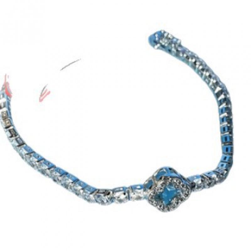 Silver-Plated Four-Leaf Clover Zircon Bracelet - Exquisite Handcrafted Jewelry