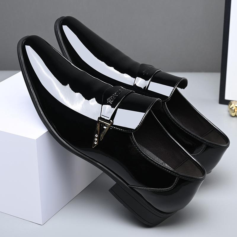 Trend Nové Pánské Bílé Černé Špičaté Zrcadlové Lakované Ležérní Oxfords Boty Svatba Plesová Obuv Zapatos Hombre