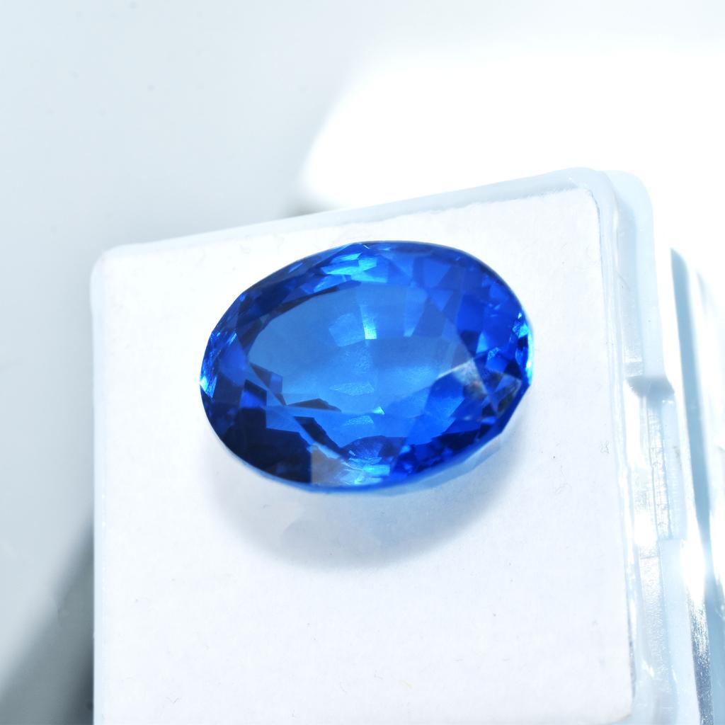 Natural Blue Tanzanite Loose Gemstone Oval Cut Shape 11.45 Ct for Jewelry Making and Gem Collections