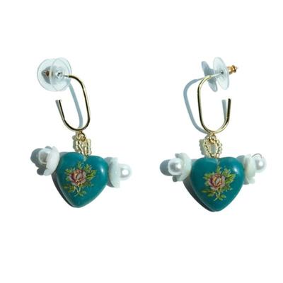 LOVUEE Blooming From My Heart Earrings