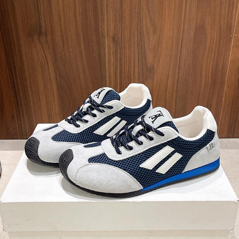 Breathable design sense within the new heightening German training shoes niche mesh color matching women's autumn outdoor hiking leisure Forrest Gump