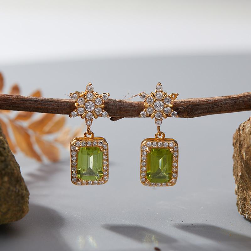 Niche High-End Sense S925 Sterling Silver Natural Colored Treasure Sugar Snowflake Earrings Light Luxury Non-Fading Jewelry Elegant Design