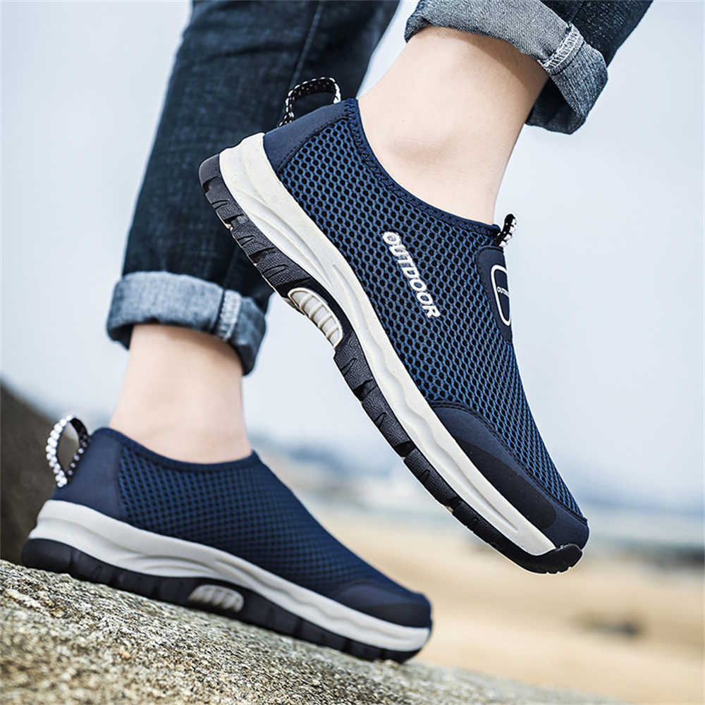 Fashion Ventilation In Beach Sand Casual Man Sneakers Training Luxury Moccasin Shoes Sports Zapato First Degree Brand School