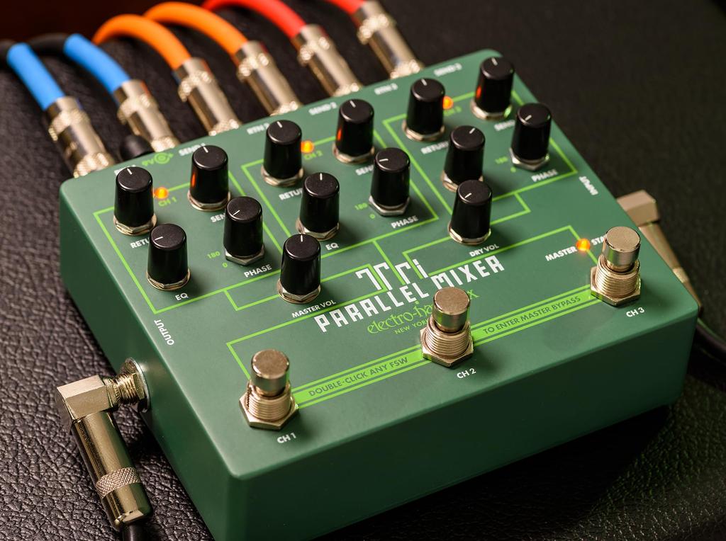 Parallel Mixer Effects Loop Mixing Hub electro-harmonix/Tri Mixer/Switcher Electro-harmonix