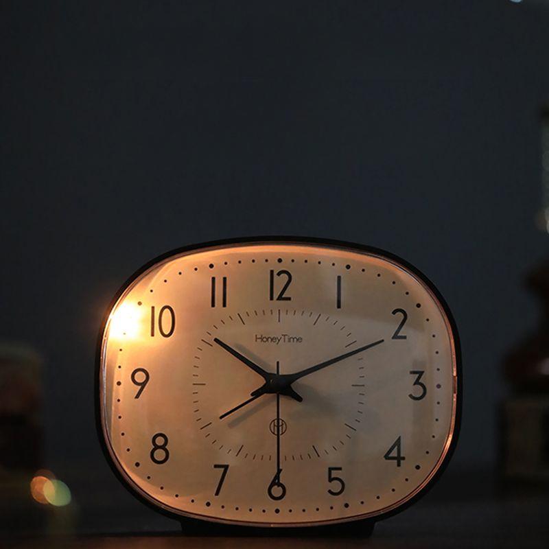 Mute Small Table Clock Household Vintage Desktop Decoration Bedroom Children's Students Creative Wake-up Device Desk Alarm Clock