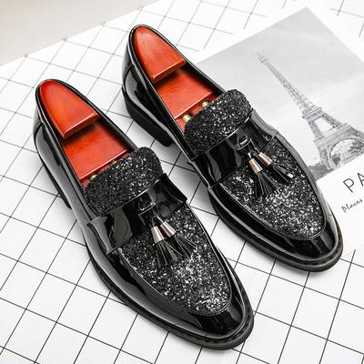 Mode Printemps Luxe Noir Cuir Brillant Chaussures Décontractées Mocassins Chaussures Décontractées en Cuir pour Homme Soirée Nightclub Gland Chaussures à Semelle Épaisse pour Homme