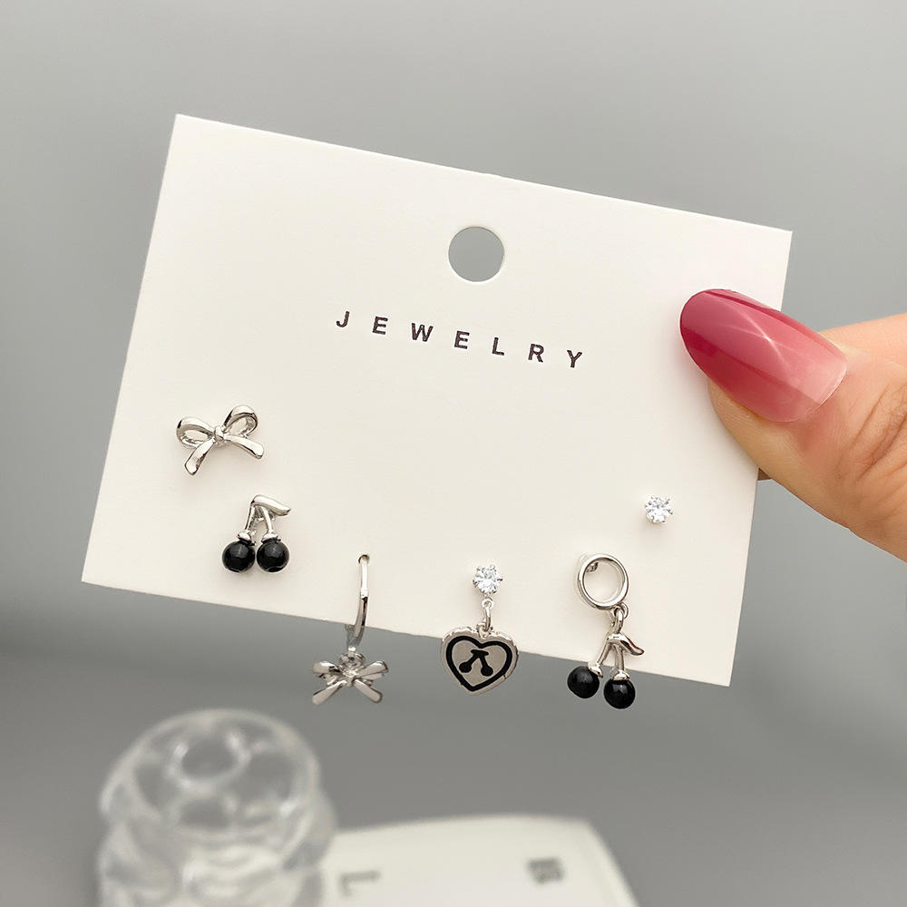 Earring Bear Earrings For Women Drop Earrings Fashion Earrings For Party Daily Wear Jewelry Collection