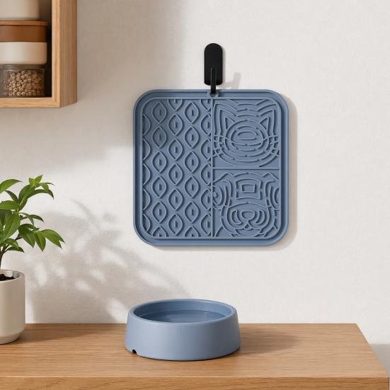Pet Slow Food Mat with Suction Cups Four-Zone Pet Food Tray for Slow