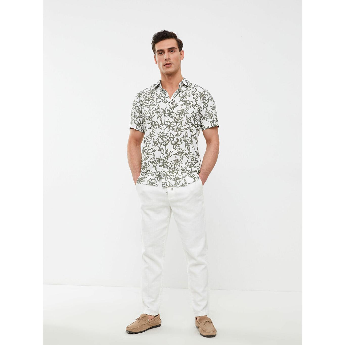 

LCW CLASSIC Обычный крой с коротким рукавом и узором из вискозы Мужская рубашка цвета хаки