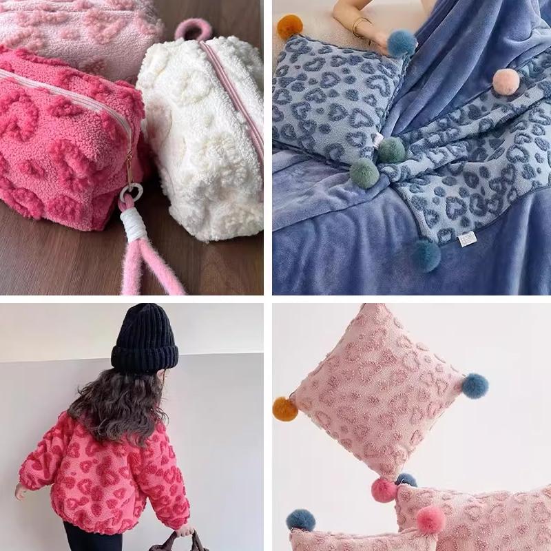 0.5m/1m/2m Thickened Lamb Wool Heart-shaped Jacquard Fabric for Sewing Coat Makeup Bag Dolls Blanket Pajamas DIY Clothing Fabric