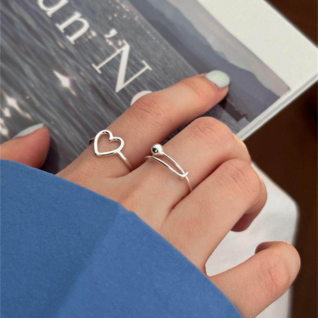 Elegant Geometric Push-Pull Hollow Heart Ring for Women - Trendy Fashionable Index Finger Style