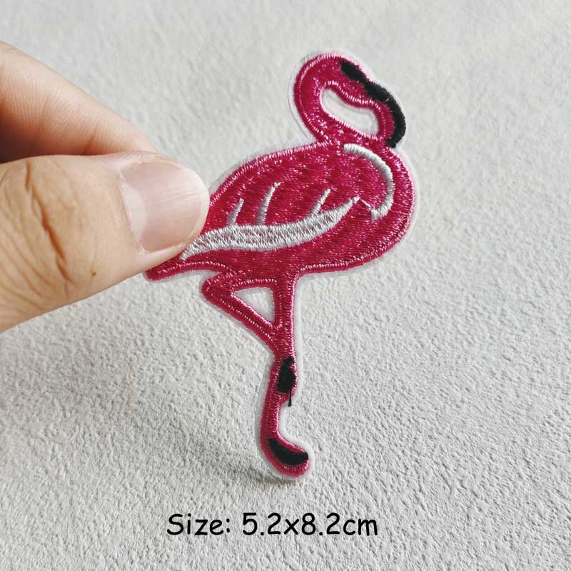 Flamingo Embroidery Patch Sewing Heat Press Appliqued Diy Jeans Clothes Stickers Parches Ropa Iron-On Patches Sewing Badge