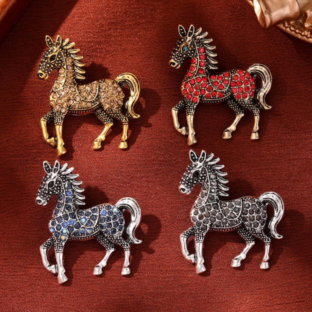 Rhinestone Lapel Pin Vintage Horse Lapel Pin Zodiac Animal Brooch Intricate Jewelry Brooch Accessory For New Year Gift Hats