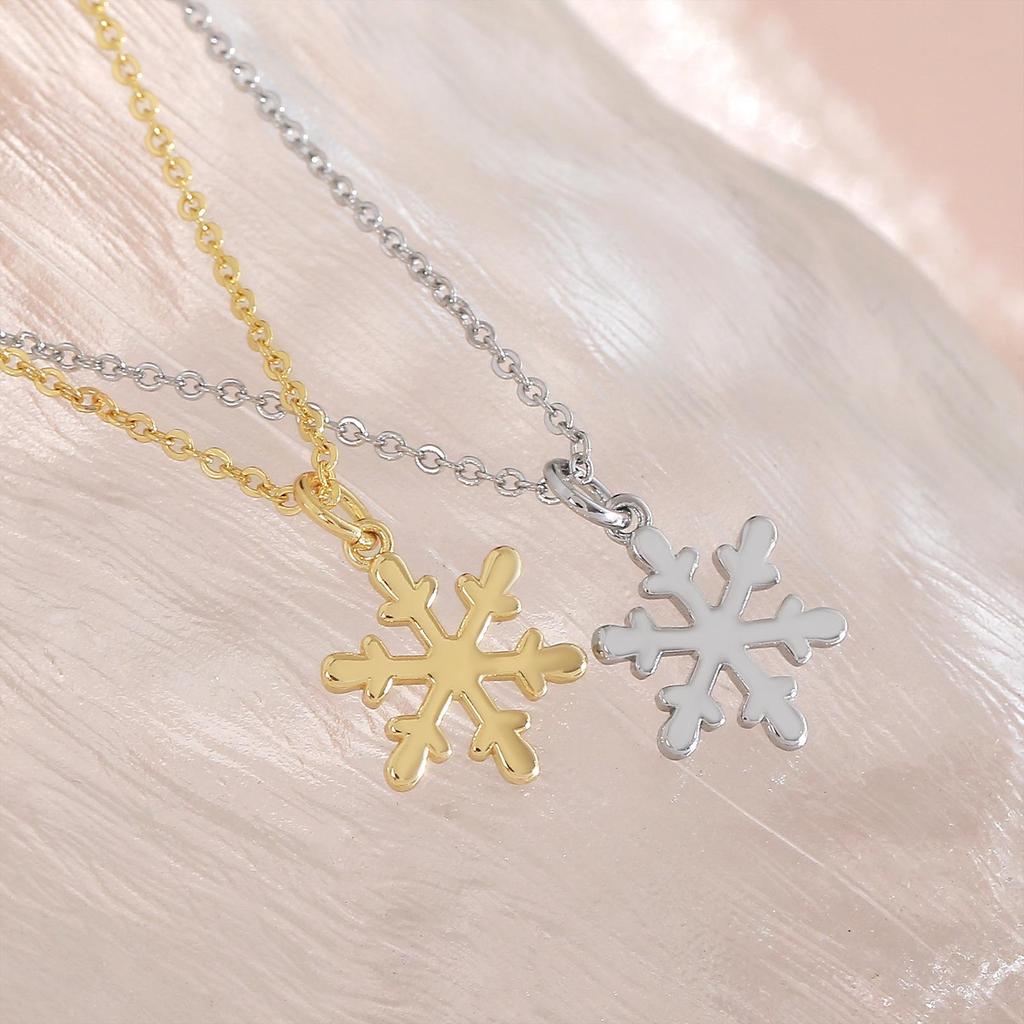 Elegante Schneeflocken-Anhänger-Halskette, vergoldet – Glatte & Glänzende Schlüsselbein-Kette