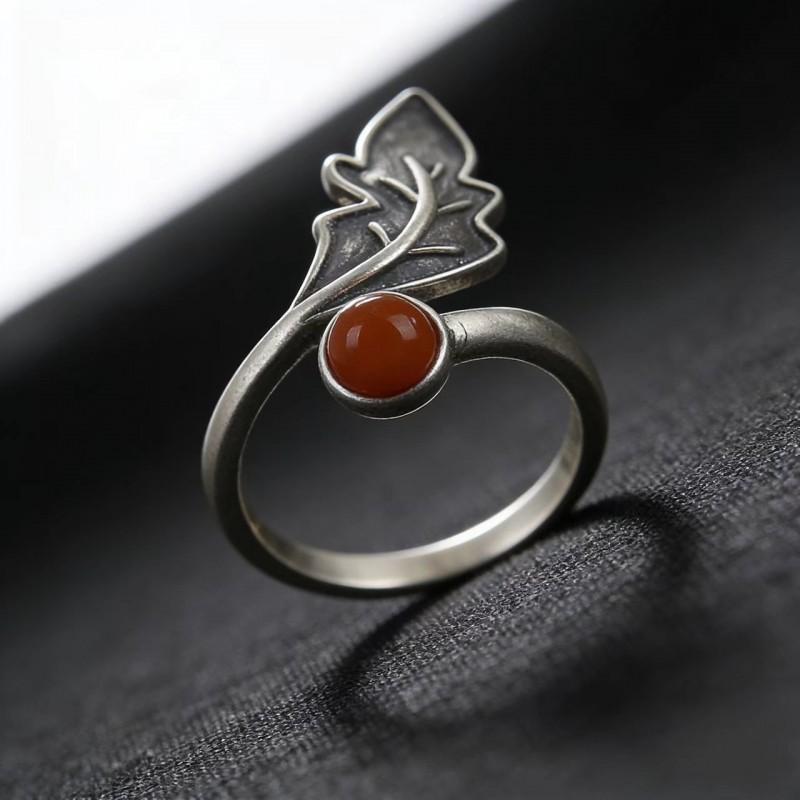Adjustable Open Ring With Natural Red Agate Leaf Motif Minimalist Round Design Unisex Vintage Jewelry