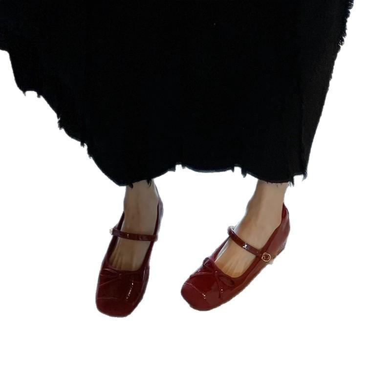 Sheepskin version! French beautiful Mary Jane shoes, red light mouth bow, one-word buckle belt inner height-increasing single shoes, wedding shoes