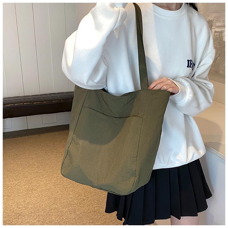 Women's Large Nylon Tote Bag - 2024 Spring/Summer, Solid Color, Lightweight, Eco-Friendly, Bucket Style, High Capacity, Casual.