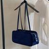 Kleiner schmutziger Schrank, früher Herbst Wildleder exquisite Achseltasche, Boston-Tasche mit großer Kapazität und Ausstrahlung, modische horizontale Umhängetasche.